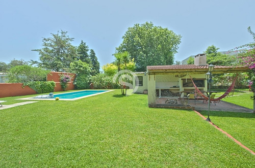 Casa En Venta - Pinares - Ref: 3381