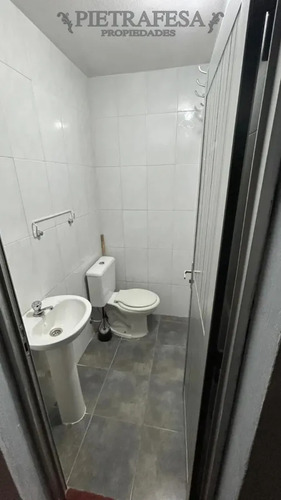 Casa En Venta Con Piscina, 3 Dorm, 4 Baños, Garaje-colón