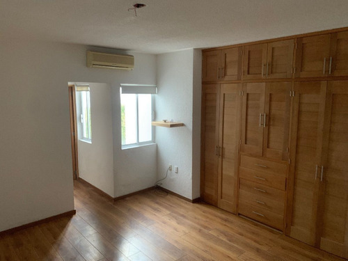 Casa En Renta Jurica El Pinar Una Sola Planta
