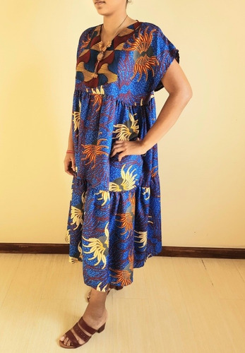 Imagem 4 de 5 de Vestido Feminino Tecido Longo Patrícia