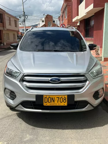 Ford Escape 2.0 Titanium 245 hp