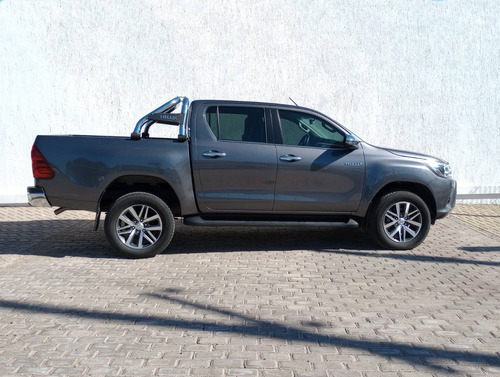 Imagen 13 de 15 de Toyota 2018 Hilux L/16 2.8 Dc 4x2 Tdi Srx
