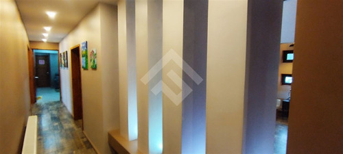 Casa De Diseño Único - 5d 4b - 500mt2 - Puerto Varas