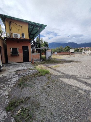 Se Alquila Terreno 3920m2. Guatire.