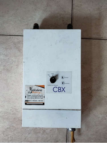 Calentador De Agua Eléctrico 220v Marca Cbx Usado Perfecto
