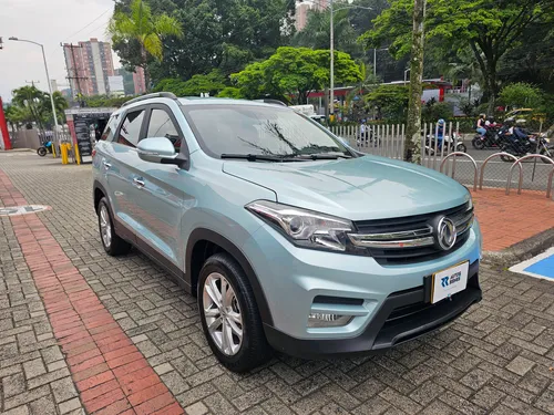 Dfsk Glory 560 1.8cc Mt 2020