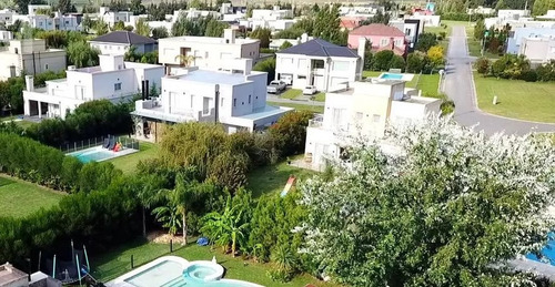 Hermoso Lote En El Corazon Del Barrio Don Joaquin