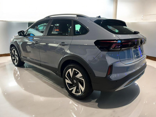 Volkswagen Nivus 1.0 200 Tsi Total Flex Highline Automático