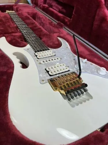 Ibanez 7v 2024