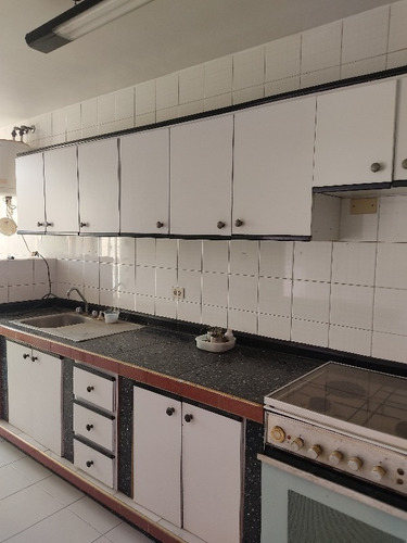 Apartamento Amplio En Venta Urbanizacion El Bosque Residencias San Andres Iv Valencia. St