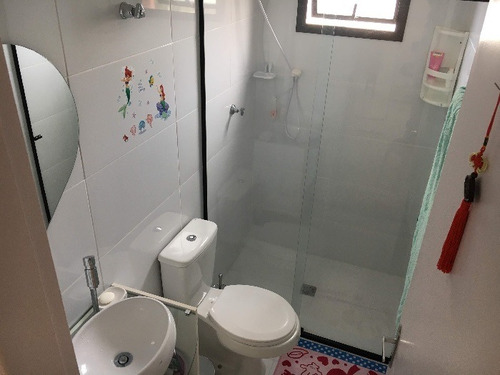 Apartamento À Venda Na Rua Aquiles Jovane, Jardim Celeste, São Paulo - Sp - Liv-9624