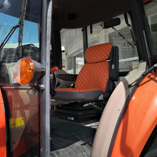 Funda De Asiento De Tractor Kubato Resistente Reposacab...