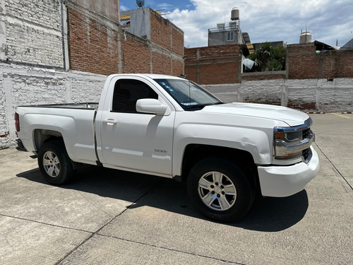 Chevrolet Silverado 5.4 2500 Cab Reg Ls 4x2 At