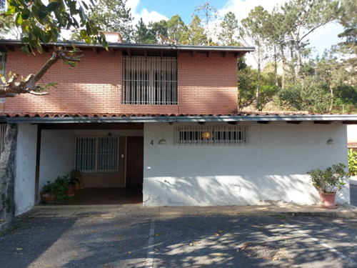 Vendo Casa 275m2 6h/4b/5p Los Picachos 5357