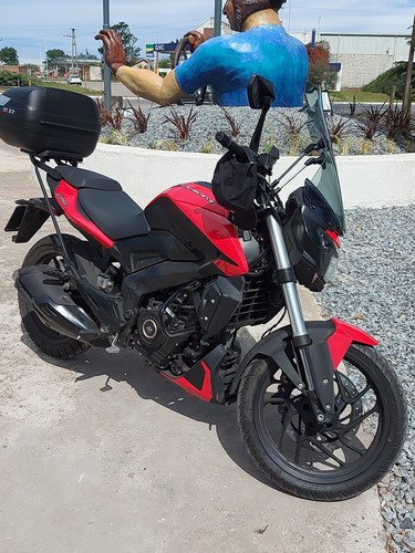 Bajaj  Dominar 250