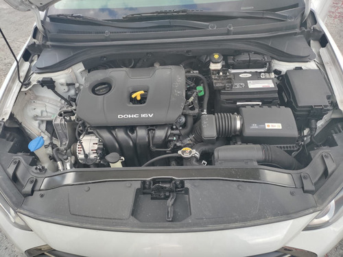 Imagen 14 de 14 de Hyundai Elantra 2018 2.0 Gls Premium At