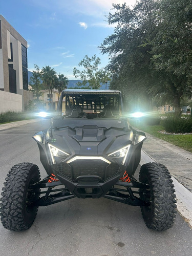 Polaris RZR TURBO R