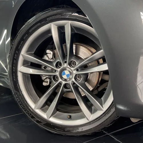 Bmw 318i 1.5 Sport Line Sedan 2018