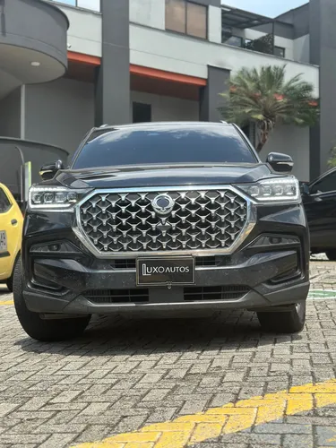 Ssangyong Rexton Supreme
