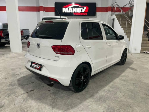 Imagem 11 de 12 de Volkswagen Fox Trendline 1.6 Flex 8v 5p