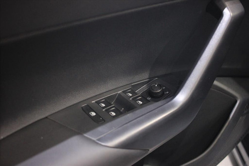 Imagem 10 de 11 de Polo 1.0 200 Tsi Comfortline Automático