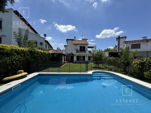 Apto Credito - Casa En Venta Barrio Cerrado Aranjuez, Escobar