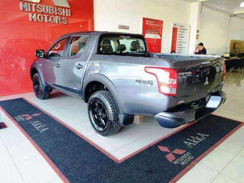 Mitsubishi L200 Triton Outdoor Gls 2.4, Mit0010