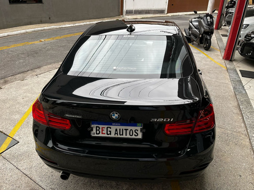 BMW Serie 3 2.0 Active Flex Aut. 4p