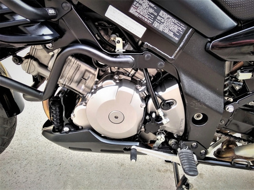 Imagen 2 de 25 de Suzuki Vstrom 1000 2011