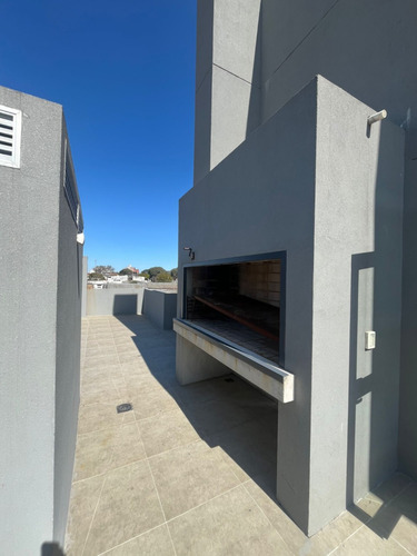 Apartamento De 1 Dorm Y Terraza En El Prado!! Carlos Sole Y Juan Carlos Blanco