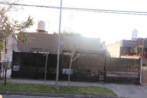 Imagen 3 de 30 de Casa 3 Ambientes Venta Jardín Parrilla - Muñiz