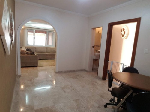 Casa À Venda Na Avenida Miruna, Indianópolis, São Paulo - Sp - Liv-7438
