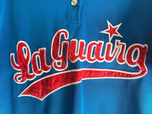Imagen 5 de 5 de Camisa De Los Tiburones De La Guaira