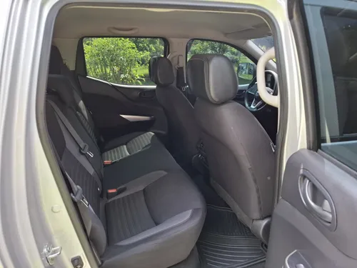 Nissan Frontier 2.5 Cd S 4X2