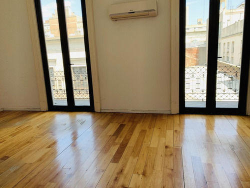 Imagen 8 de 13 de Alquiler Oficina Ciudad Vieja