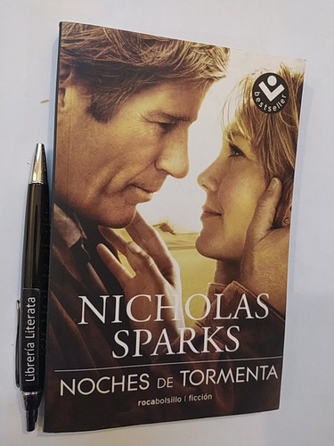 Noches De Tormenta Nicholas Sparks Ed. Rocabolsillo Bestsell