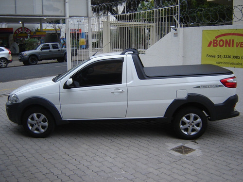 Imagem 9 de 14 de Fiat Strada Freedom 1.4 Cs Flex