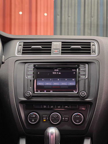 Volkswagen Vento 1.4 Highline 150cv At