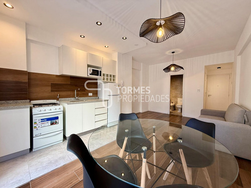 Venta Departamento 1 Ambiente Con Patio A Metros Del Mar, Plaza Colón, Mar Del Plata