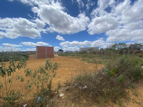 Terreno Em Ótima Localização