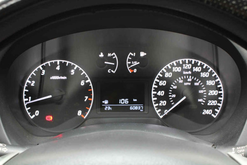 Imagen 14 de 15 de Nissan Sentra 2019 4p Sense L4/1.8 Man