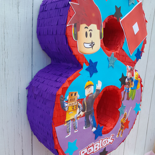 Piñata Artesanal Número 8 Roblox