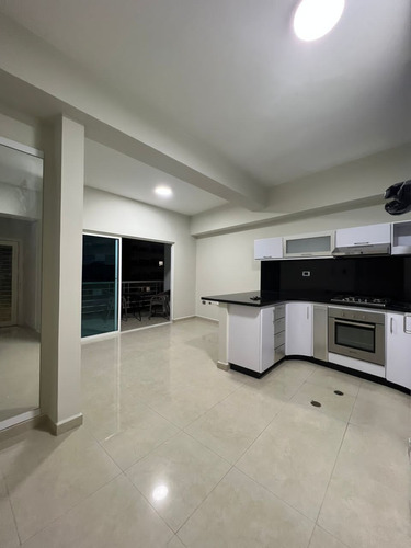 Imagen 3 de 9 de Apartamento En Alquiler Trigaleña Aca