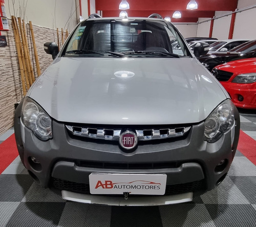 Imagen 3 de 9 de Fiat Strada 1.6 Adventure Locker
