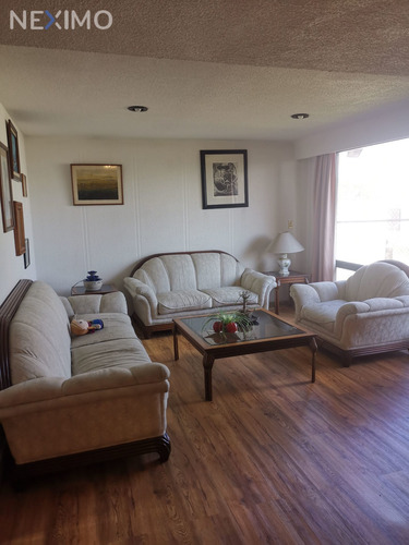 Imagen 1 de 9 de Casa En Venta En Bosques De La Herradura, Estado De México