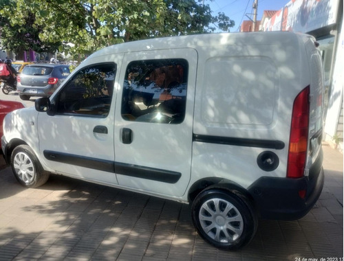 Imagen 5 de 12 de Renault Kangoo Confort Ph3 5as Con Gnc Recibo Menor Financio