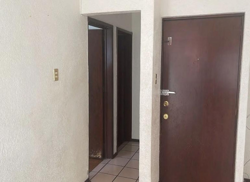 Con Potencial, Para Renta, Remodelación O Inversión, Unidad Modelo