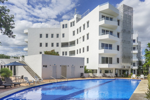 Depto. En Venta Playa Del Carmen Q. Roo De 3 Recamaras Amueblado Full En Residencial Starlight Towers