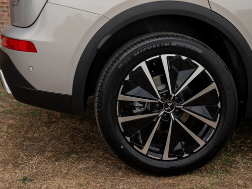 D.S. DS7 Crossback 1.6 Bastille 215 At8