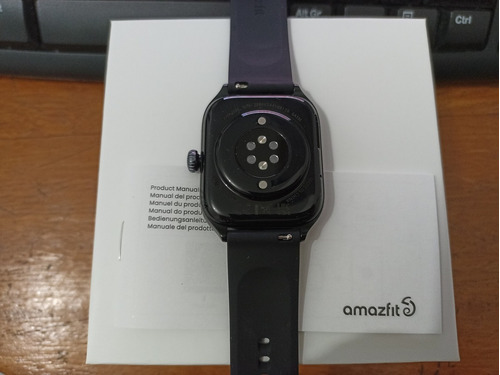 Imagen 6 de 9 de Smartwatch Amazfit GTS 4 1.75" caja infinite black, malla infinite black de fluoroelastómero